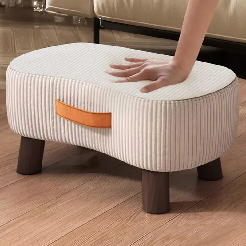 Simple Nordic Shoe Stool